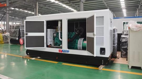 2月25日，尹先生從華全動力采購的75kw靜音式防雨棚柴油發電機組順利發往云南省